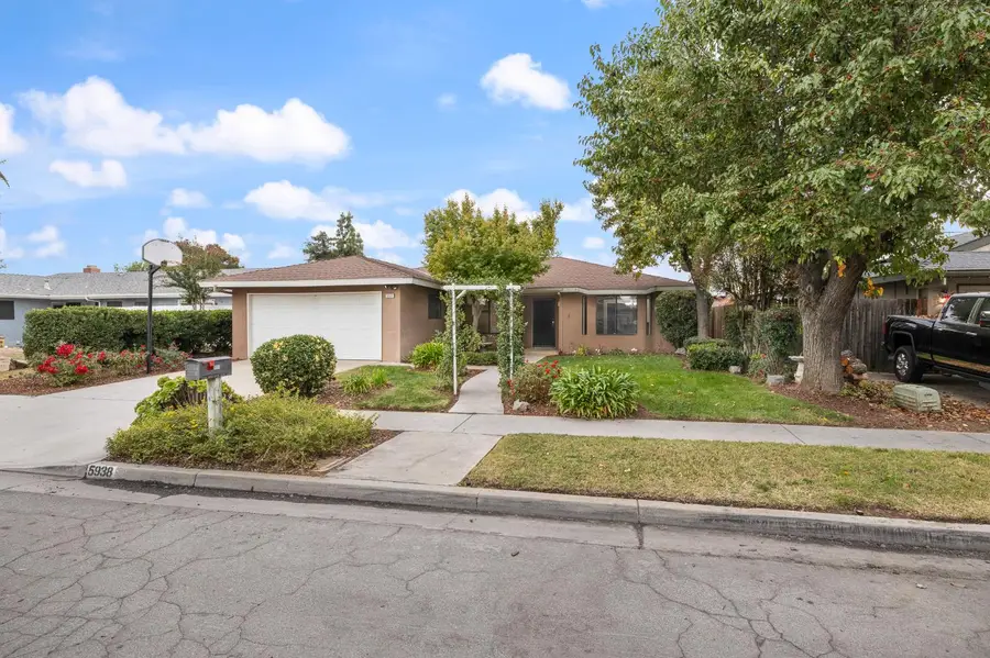 5938 E Madison Avenue, Fresno, CA 93727 - Image #2