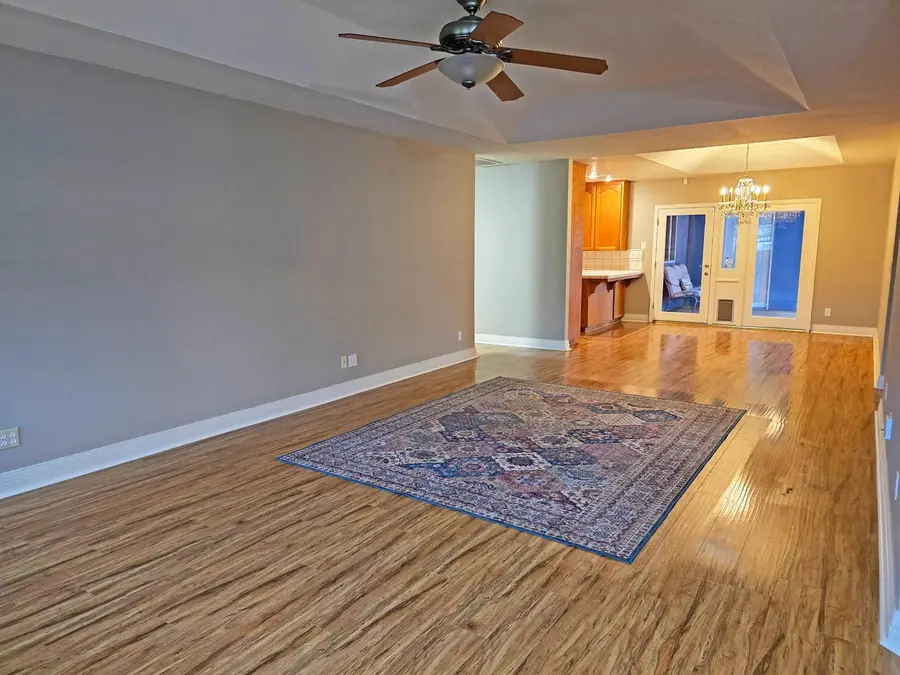 6711 N Chestnut Avenue, Fresno, CA 93710 - Image #2