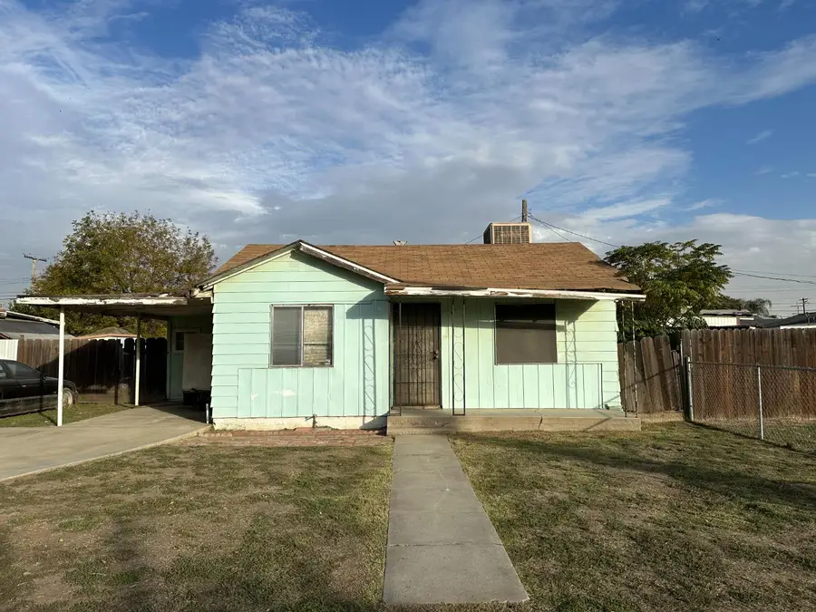 550 S Larkin Street, Tulare, CA 93274 - Image #2