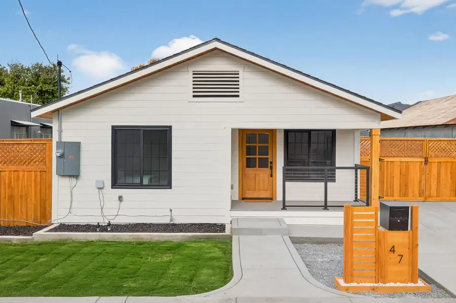 47 W Mcfarlane Drive, San Buenaventura Ventura, CA 93001 - #3