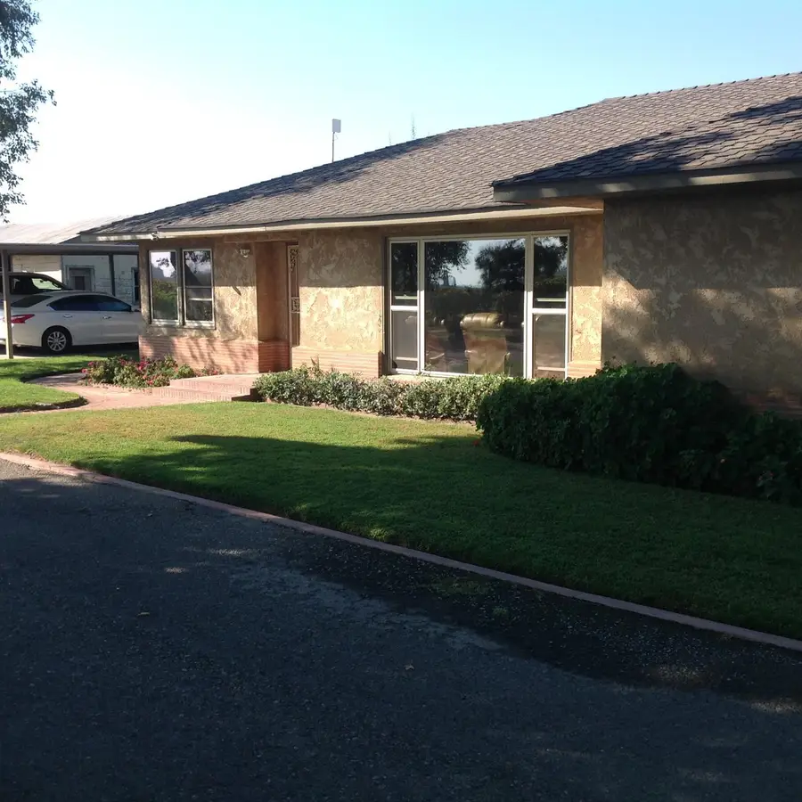 6623 E Nebraska Avenue, Selma, CA 93662 - Image #2