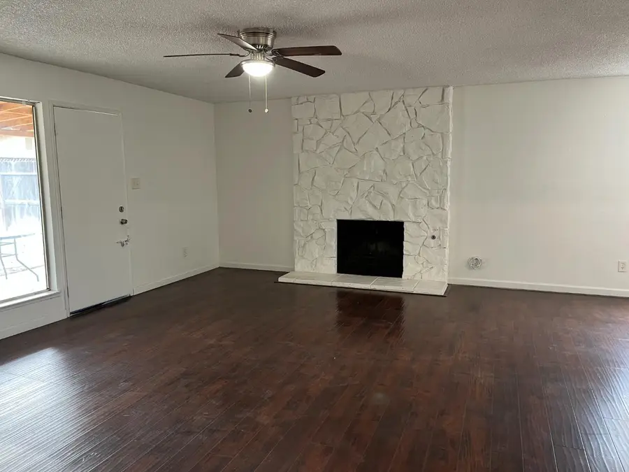 4529 N Warren Avenue, Fresno, CA 93705 - Image #3