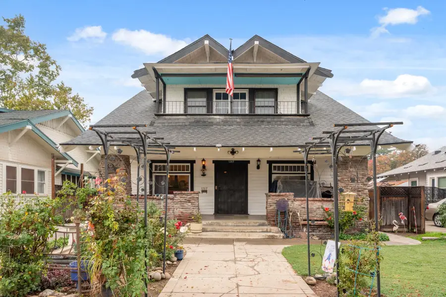 1317 N Wilson Ave, Fresno, CA 93728 - Image #2