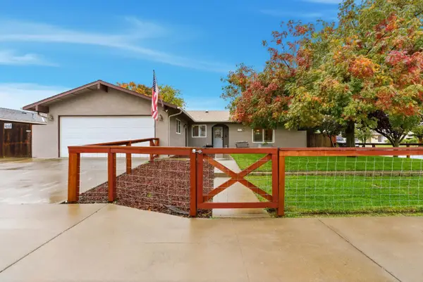 1438 Indianapolis, Clovis, CA 93611