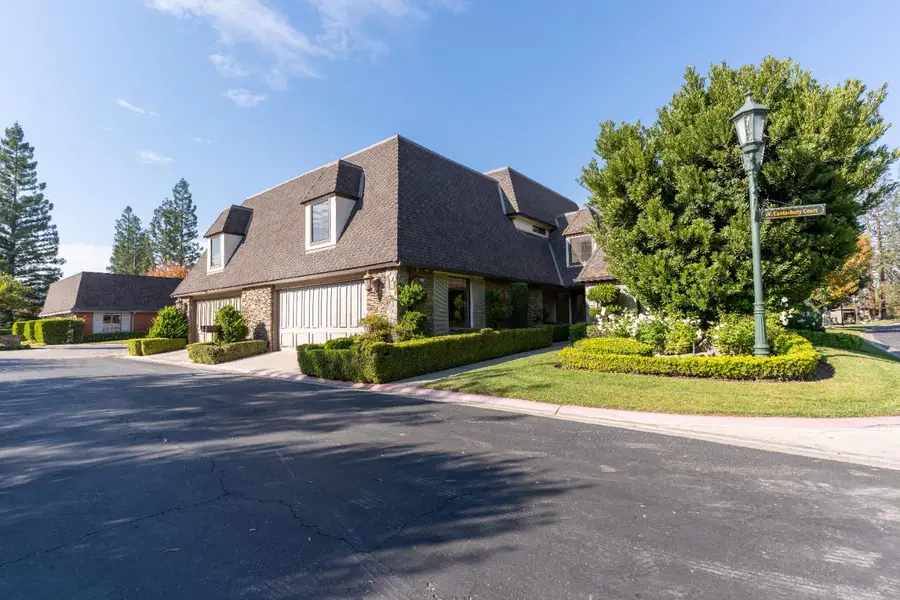 2964 W Canterbury Court, Fresno, CA 93711 - Image #3