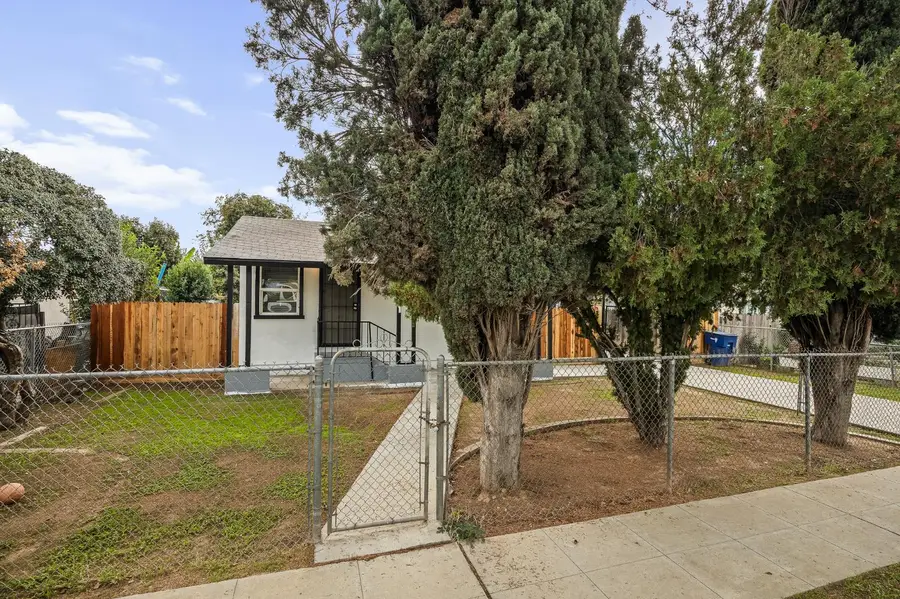 741 W Myers Avenue, Fresno, CA 93706 - Image #2