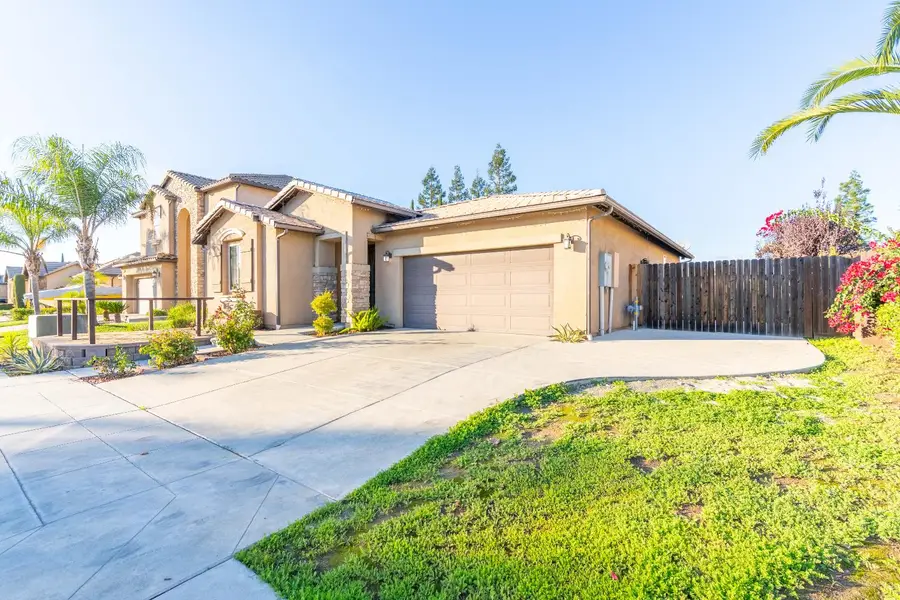 6910 W Gibson Avenue, Fresno, CA 93723 - Image #3