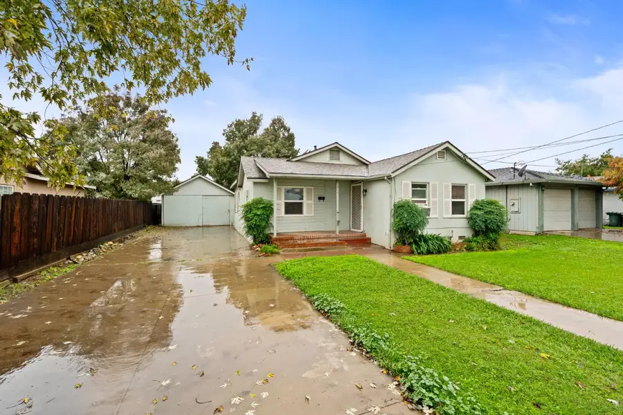 1366 E Alexander Ave, Merced, CA 95340 - Image #2