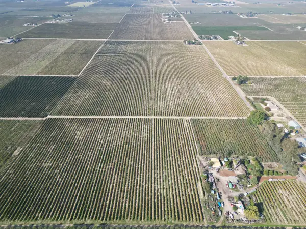 529 W. Floral Avenue, Fresno, CA 93707