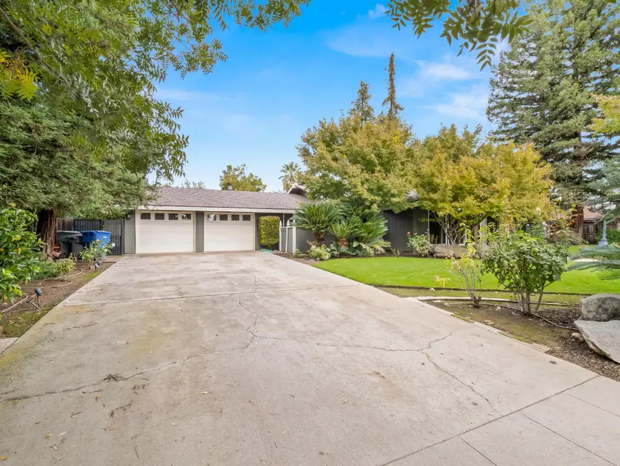 5041 E Townsend Avenue, Fresno, CA 93727 - Image #3