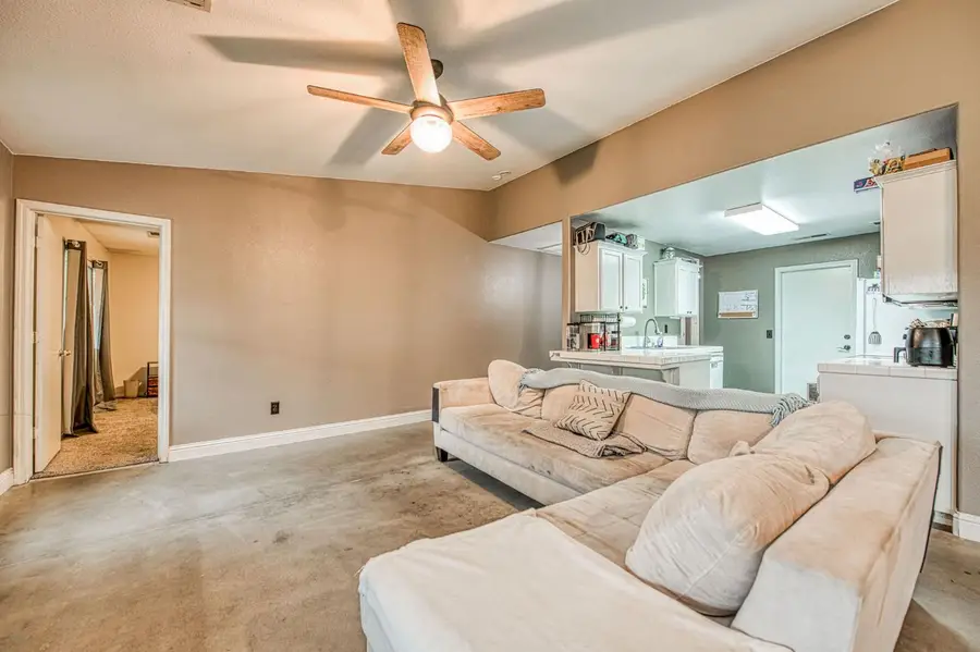 1170 Mehlert Street, Kingsburg, CA 93631 - Image #3