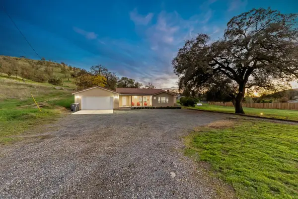 18804 Auberry Road, Clovis, CA 93619