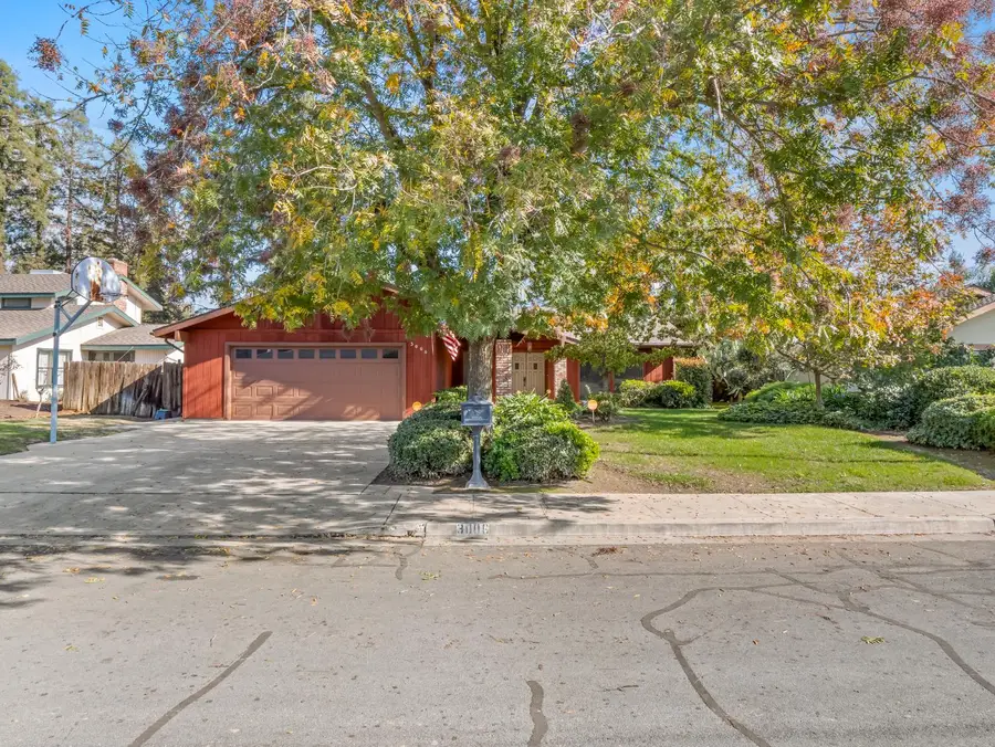 3006 S Vintage Street, Visalia, CA 93277 - Image #3