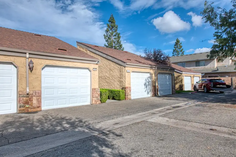 7178 N Fruit Avenue #129, Fresno, CA 93711 - Image #2