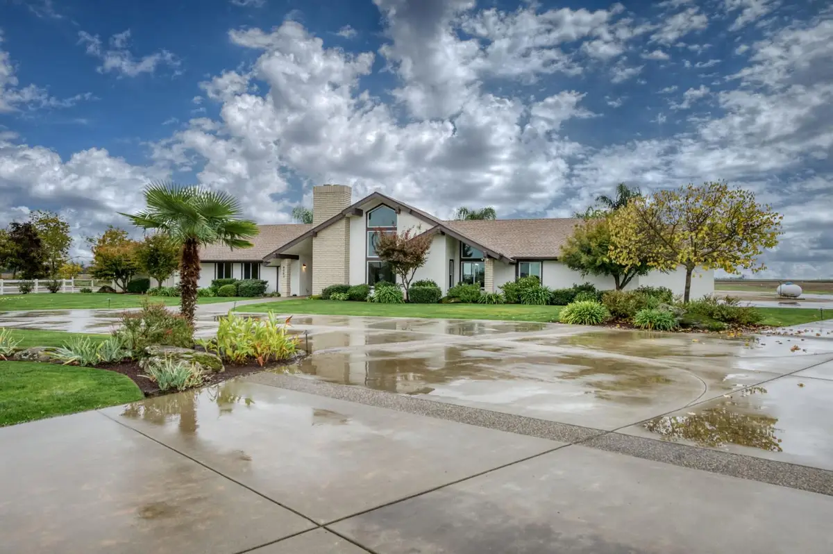 8063 W Herndon, Fresno, CA 93723 - Image #1