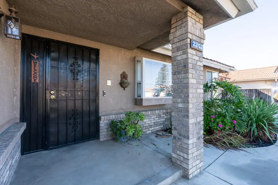 2352 Frederick Way, Madera, CA 93637 - Image #3