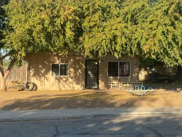 1051 12th Street, Orange Cove, CA 93646