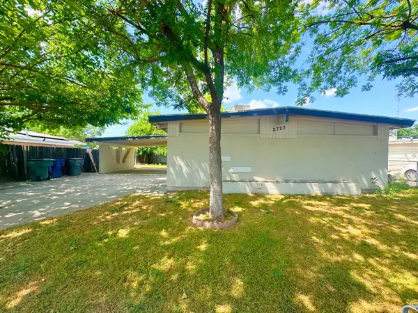 2723 E Lansing Way, Fresno, CA 93726