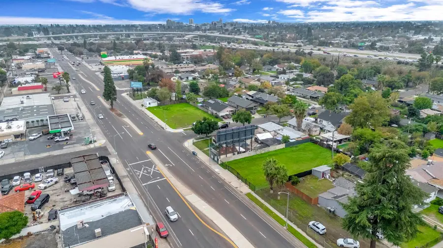 1361 N 1st Street, Fresno, CA 93703 - Image #3