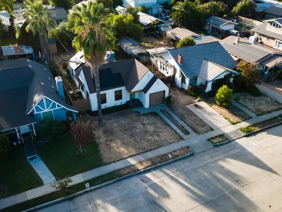 1271 N Roosevelt Avenue, Fresno, CA 93728 - Image #2