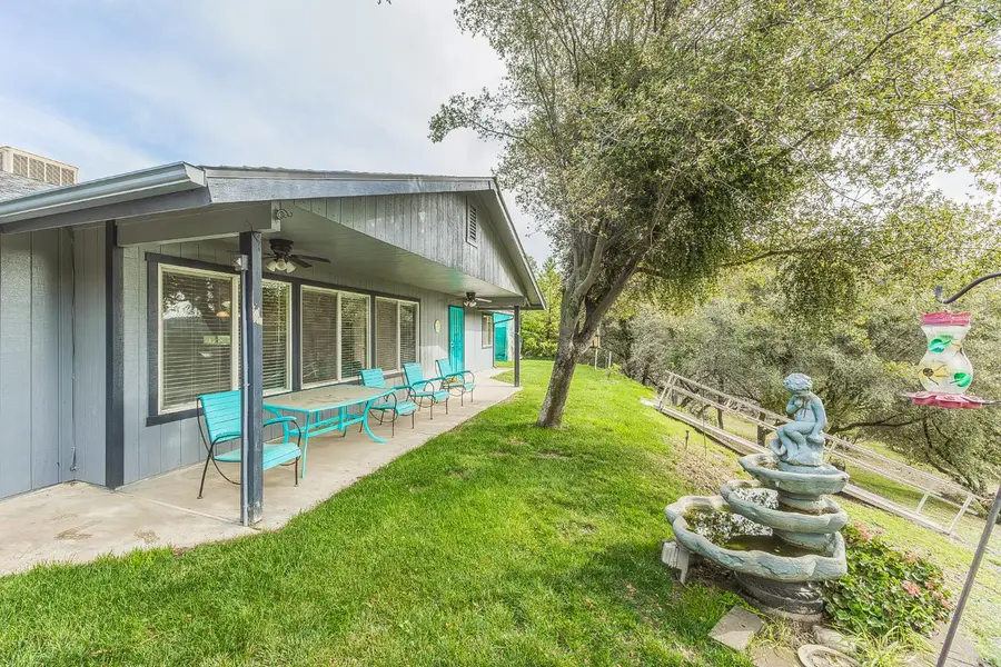 45991 Black Oak Road, Coarsegold, CA 93614 - Image #3