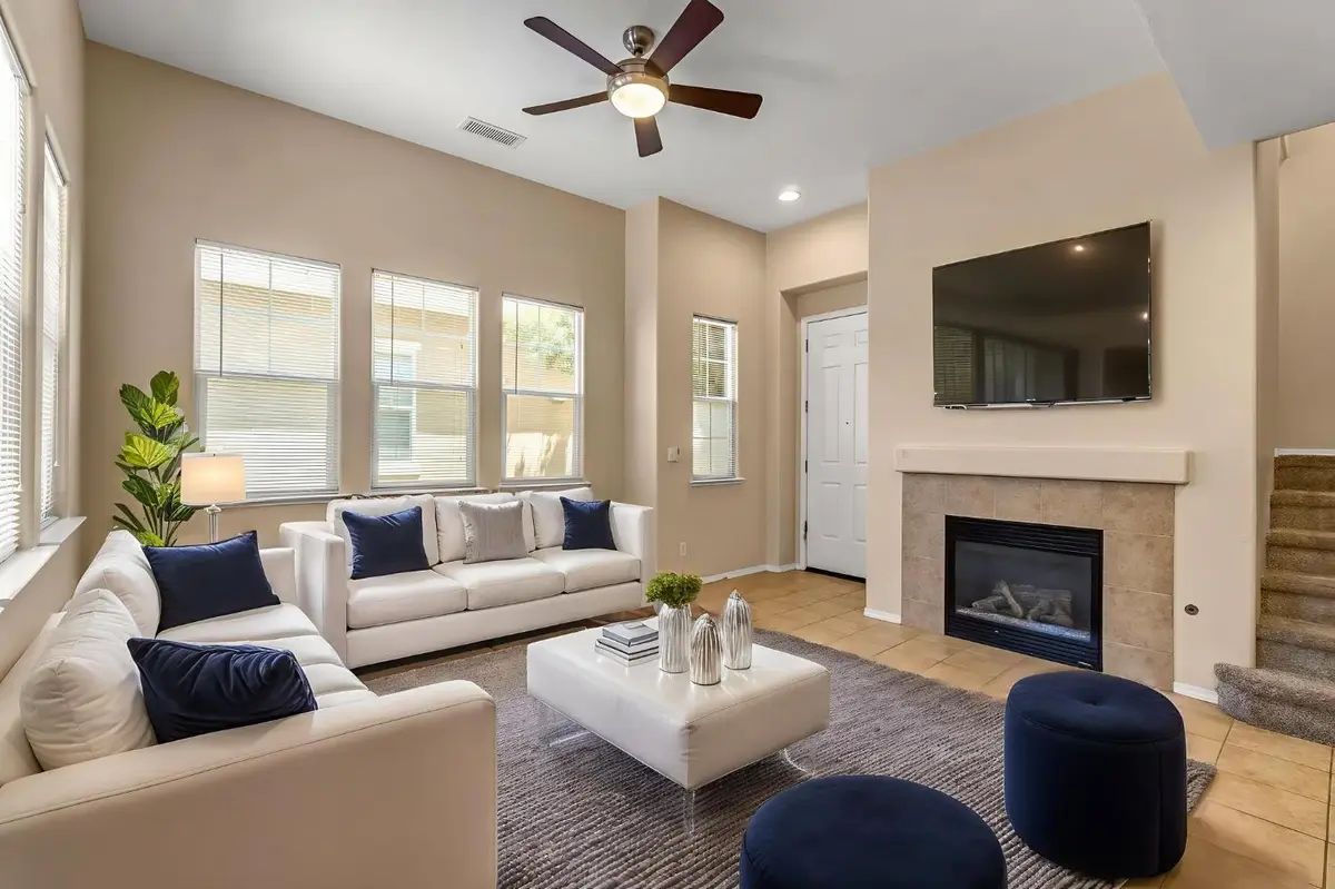 3855 Harlan Ranch Boulevard, Clovis, CA 93619 - Image #1