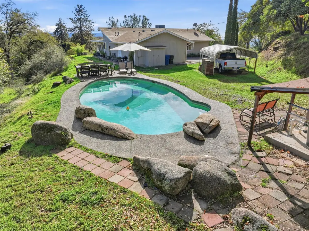 32169 Maranatha Drive, North Fork, CA 93643 - Image #1