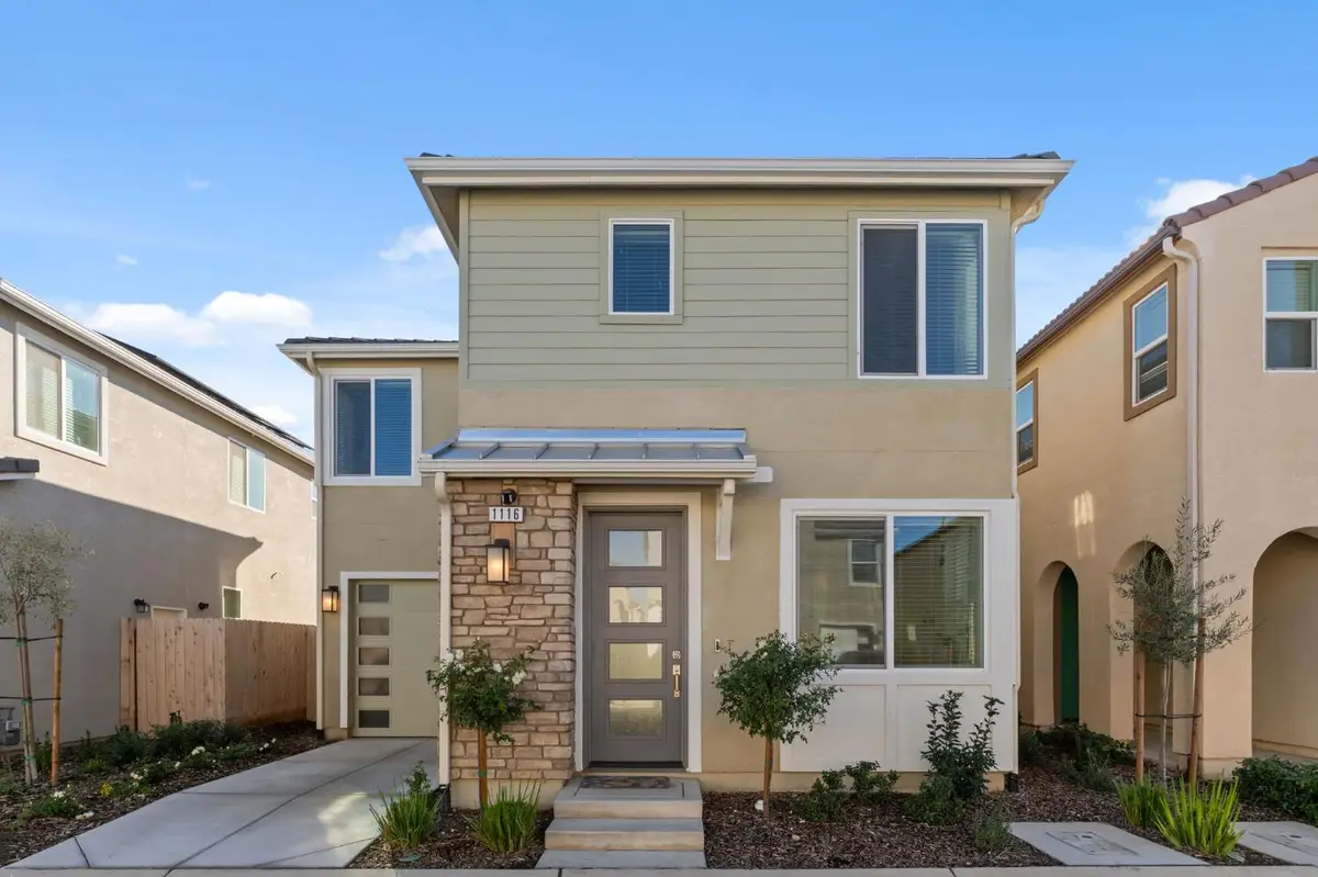 1116 Elevations Way W, Madera, CA 93636 - Image #1