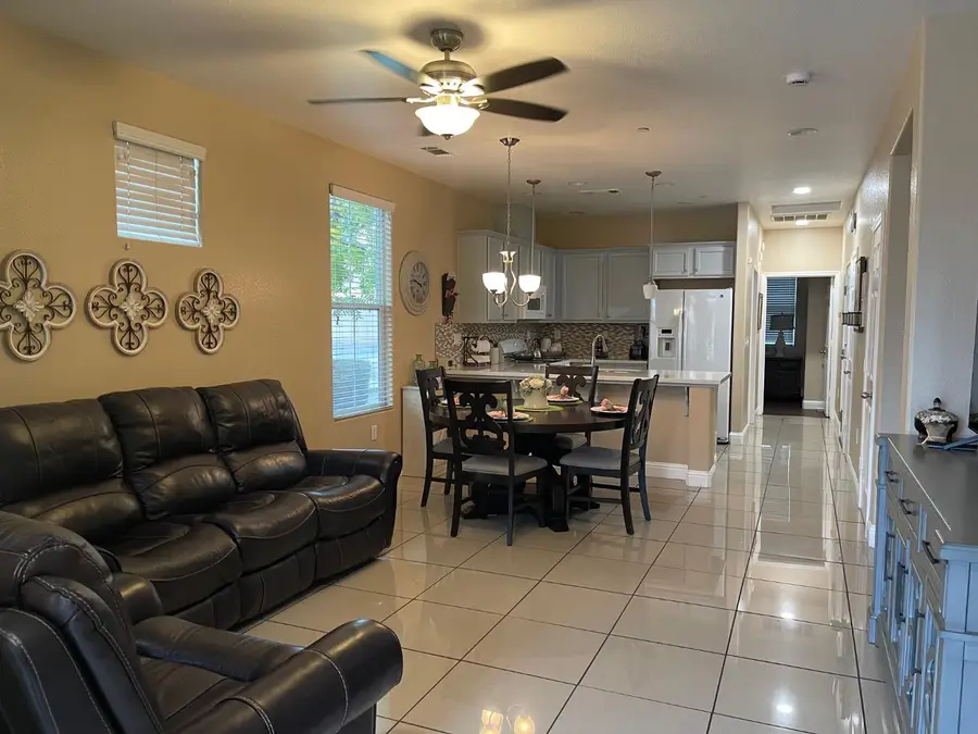 1140 W Walter Avenue #59, Fowler, CA 93625 - Image #3