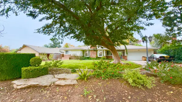 1328 Loftus Lane, Fresno, CA 93710