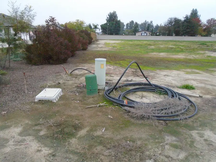 13883 Francisco Drive, Hanford, CA 93230 - Image #3