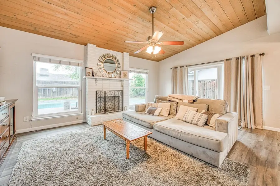 3362 W Celeste Avenue, Fresno, CA 93711 - Image #3