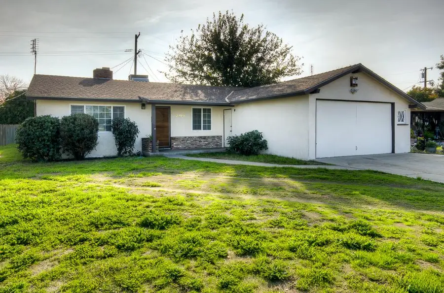 3734 E Dakota Avenue, Fresno, CA 93726 - Image #3