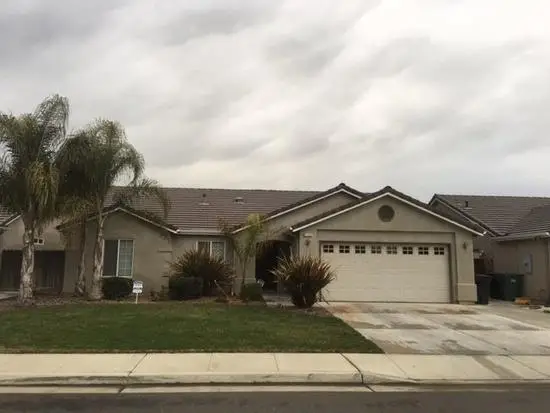 1760 Hunter Avenue, Sanger, CA 93657