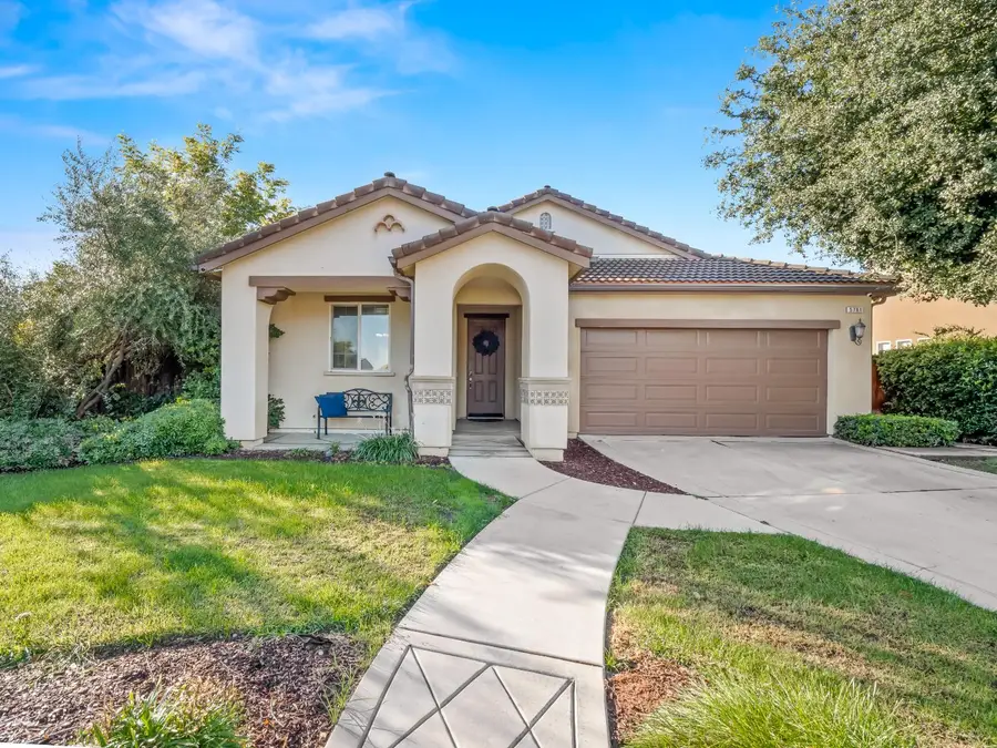 5761 W Willis Avenue, Fresno, CA 93722 - Image #3