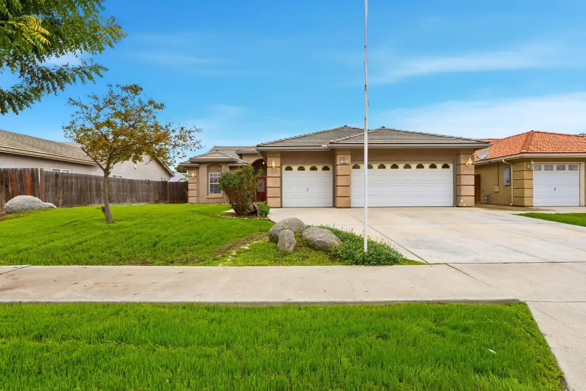 535 Mallard Avenue, Lemoore, CA 93245 - Image #1