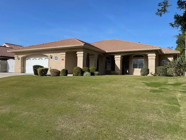 4812 Zinfandel Lane, Bakersfield, CA 93306 - Image #1