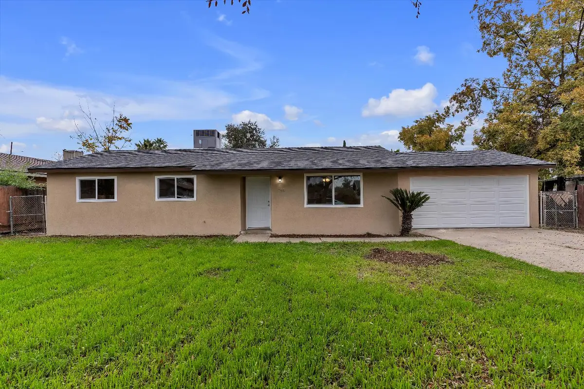 740 10th Street, Orange Cove, CA 93646 - Image #1