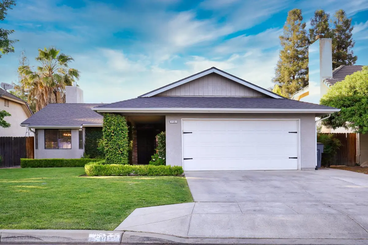2102 E Shea Drive, Fresno, CA 93720 - Image #1