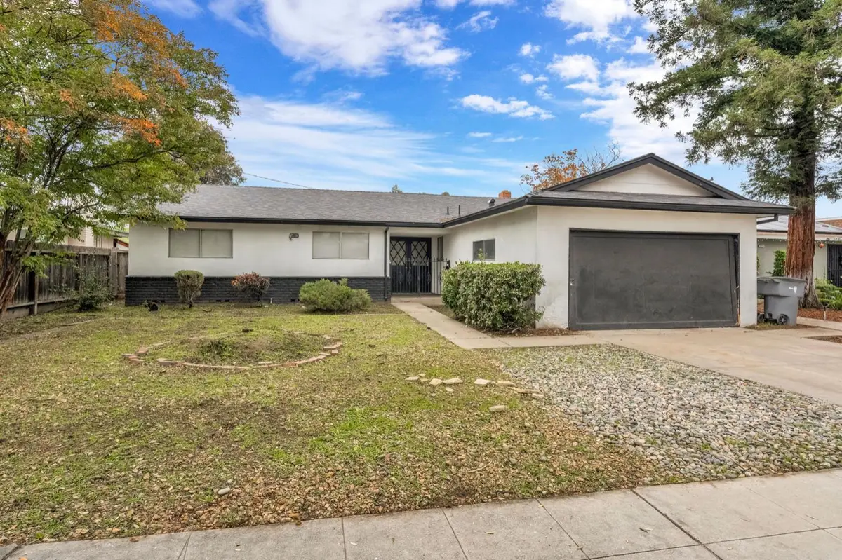 4813 E San Gabriel Avenue, Fresno, CA 93726 - Image #1