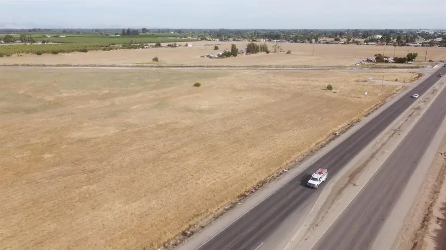 836 S Academy Avenue, Sanger, CA 93657 - Image #3