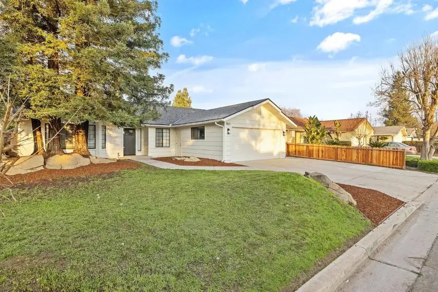 6379 N Forestiere Avenue, Fresno, CA 93722 - Image #3