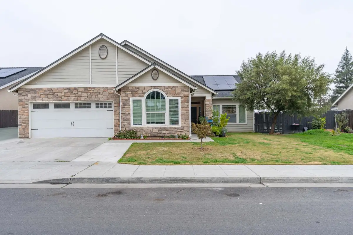 5302 W Homan Avenue, Fresno, CA 93722 - Image #1