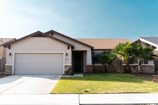 1303 22nd Avenue, Kingsburg, CA 93631