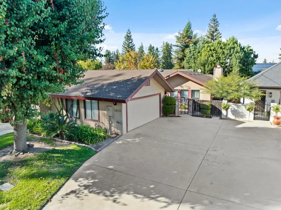 3620 W Beechwood Avenue, Fresno, CA 93711 - Image #2