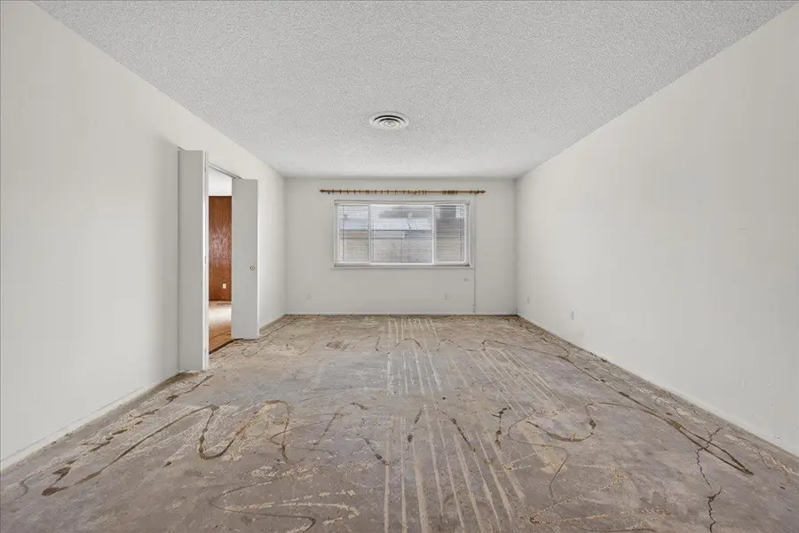 500 Friant Court, Bakersfield, CA 93309 - Image #3