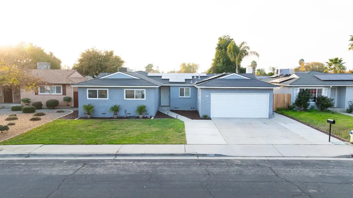 2612 Renn, Clovis, CA 93611 - Image #1