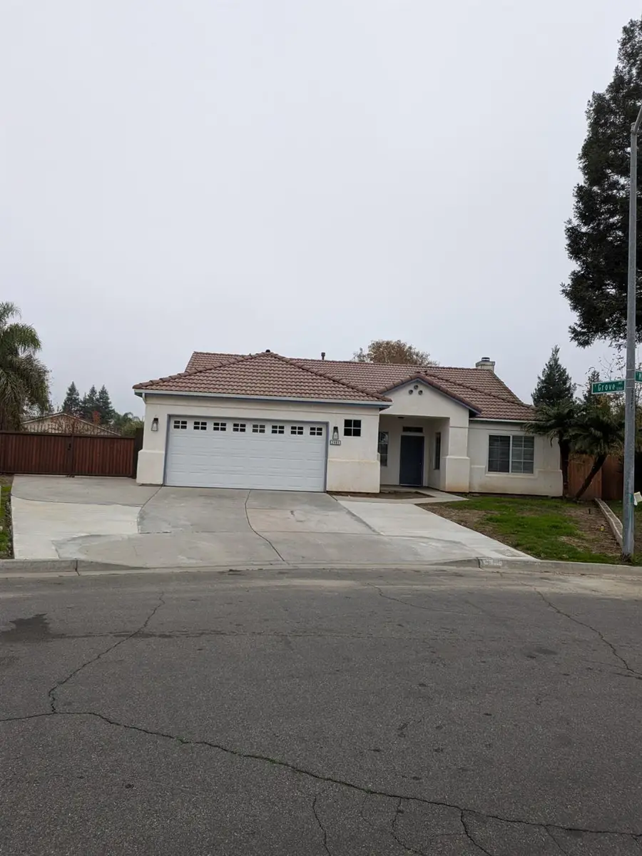 2485 S Manila Avenue, Fresno, CA 93727 - Image #3
