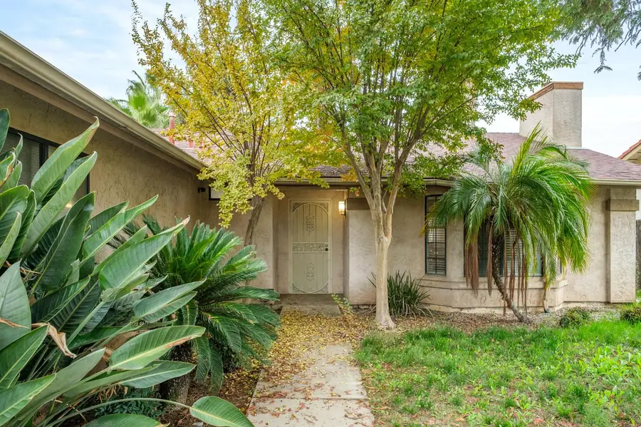 3670 W Fedora Avenue, Fresno, CA 93722 - Image #3
