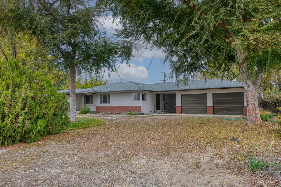 13130 S Henderson Road, Caruthers, CA 93609 - Image #2